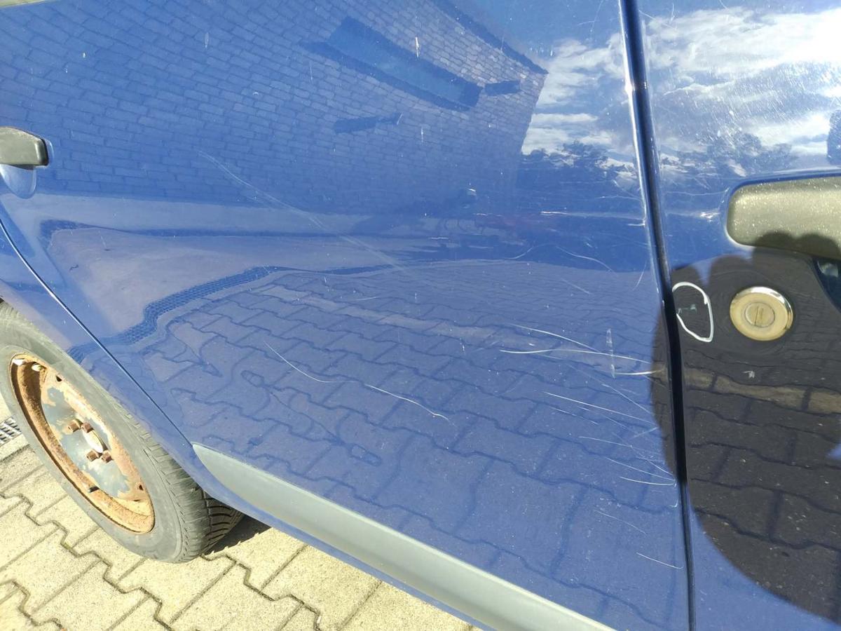 Dacia Sandero original Tür hinten rechts OV61H Blue Marine Bj.2009